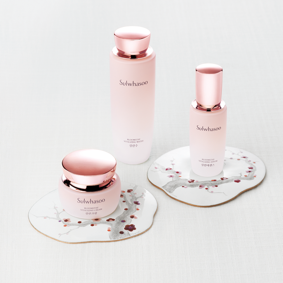 Sulwhasoo, Sulwhasoo Bloomstay Vitalizing Water, Sulwhasoo Bloomstay Vitalizing Water 150 ml., Sulwhasoo Bloomstay Vitalizing Water รีวิว, Sulwhasoo Bloomstay Vitalizing Water ราคา, Sulwhasoo Bloomstay Vitalizing Water 150 ml. โทนเนอร์ปรับสภาพผิว ด้วยพลังแห่งการฟื้นบำรุงและต่อต้านอนุมูลอิสระจากดอกพลัม