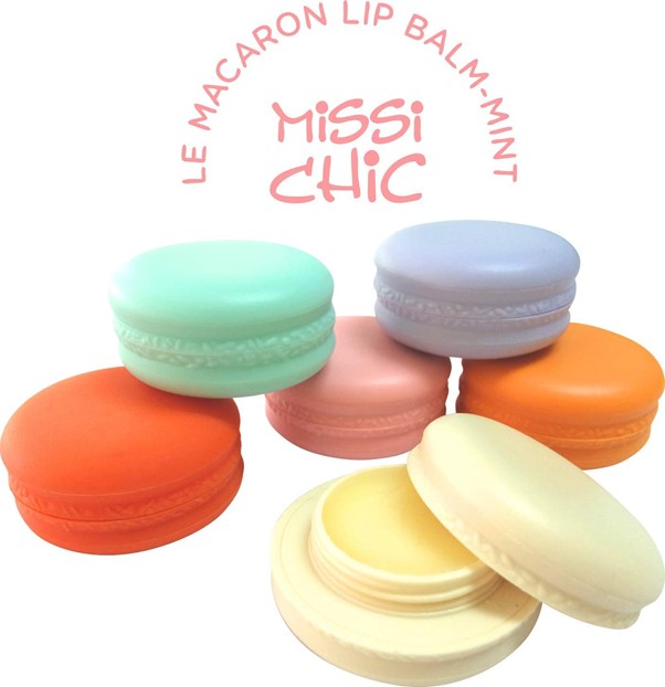 MISSI CHIC Le Macaron Lip Balm #Apple 4g ลิปบาล์มกลิ่มหอมหวาน แพคเกจรูปขนมมาการอง สุดแสนน่ารัก น่าใช้ ช่วยให้ปากชุ่มชื้น เติมเต็มร่องปาก