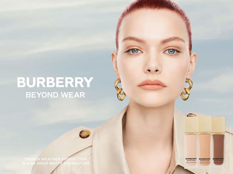 BURBERRY Beyond Wear Perfecting Matte, รองพื้น BURBERRY ,burberry ราคา, #รีวิวรองพื้น, ขายBURBERRY Beyond Wear Perfecting Matte ขนาดทดลอง 5 ml , ขาย BURBERRY